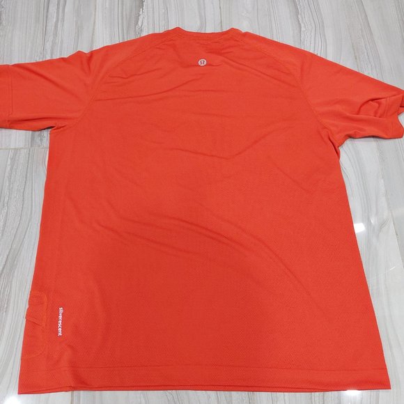 Lululemon Orange Silverescent Training Short Tee, Men's 2XL - Picture 2 of 9
